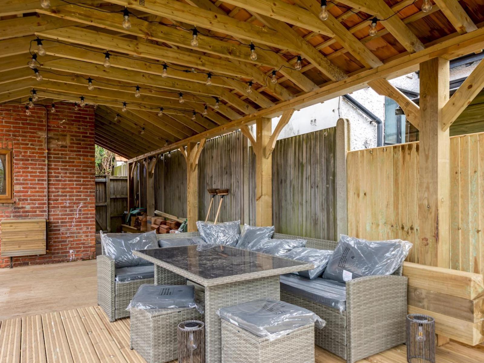 Pass The Keys Appletree Cottage - A Chic Seaside Home And Garden Whitstable Exterior photo